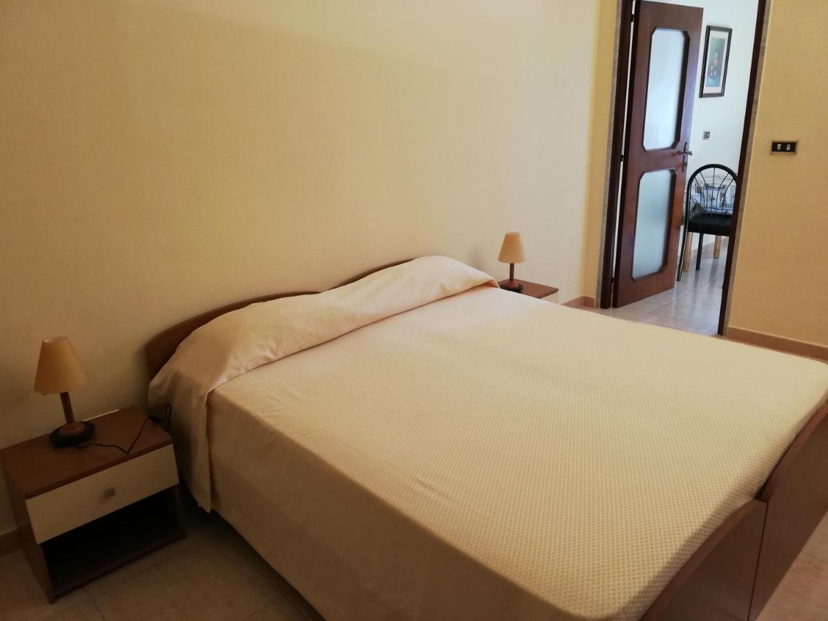 Lucia'S Apartaments Bari Bagian luar foto